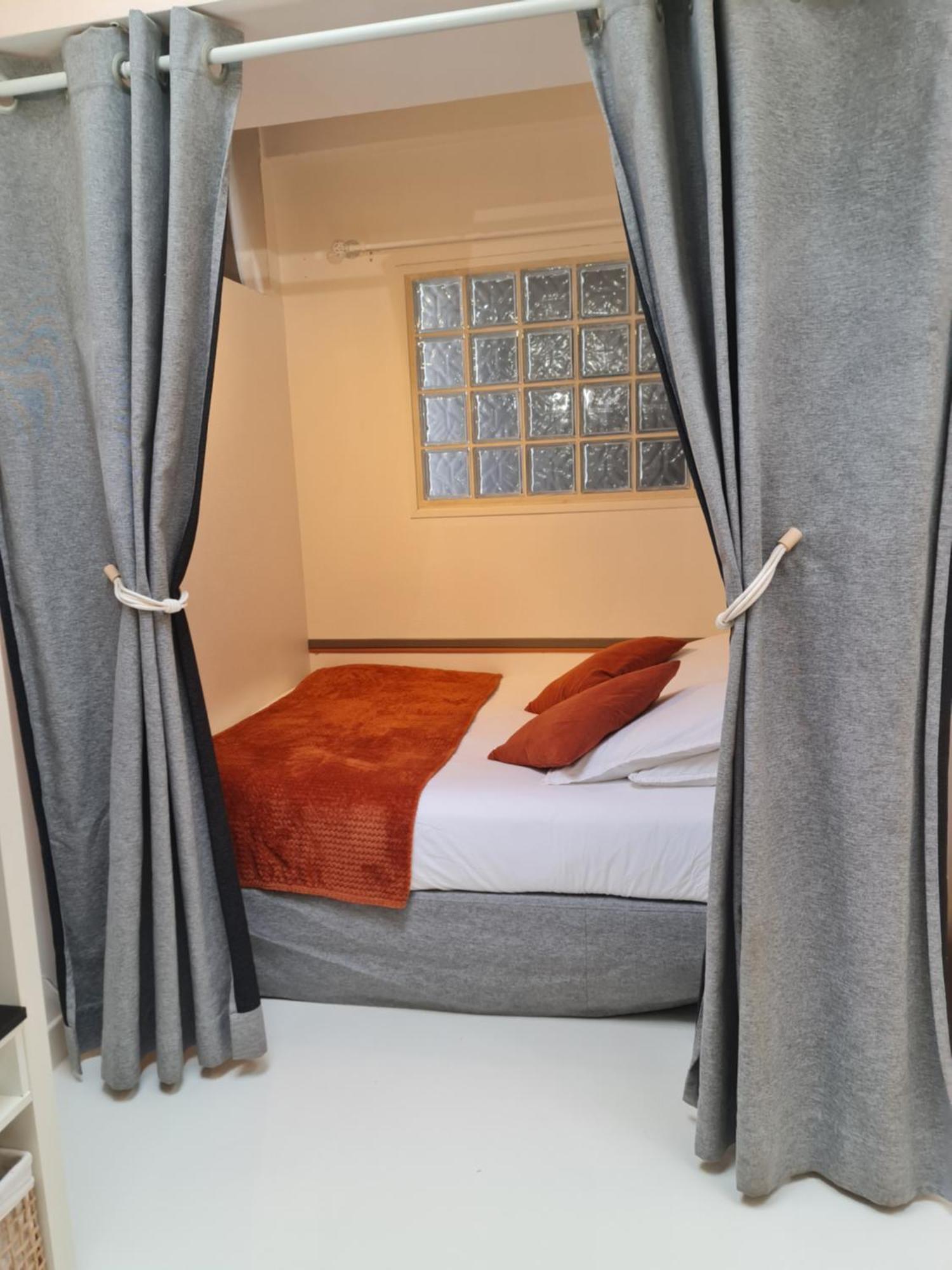 Le Souplex Apartment Troyes Ngoại thất bức ảnh